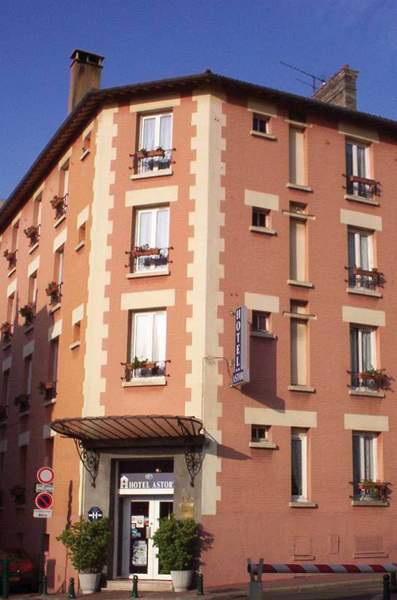 Astor Suresnes,Hauts-De-Seine>>Aulnay-Sous-Bois,2 star