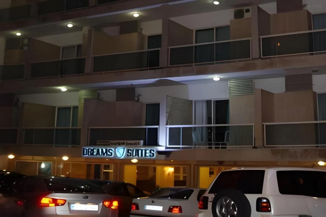Dreams Suites,Beirut Waterfront>>Beirut,3 star