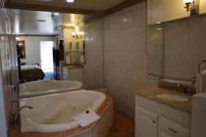 Lambert Inn,Los Angeles>>Anaheim,2 star