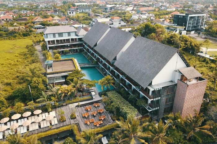 swarga suites bali berawa