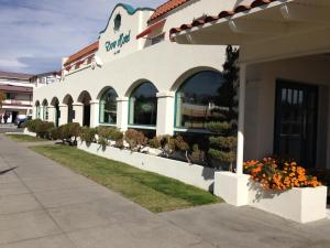 Historic Dow Hotel,Alico>>Lone Pine,2 star