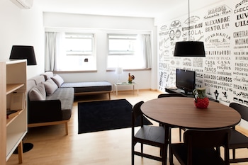 The Lisbonaire Apartments,Lisbon>>Carcavelos,4 star