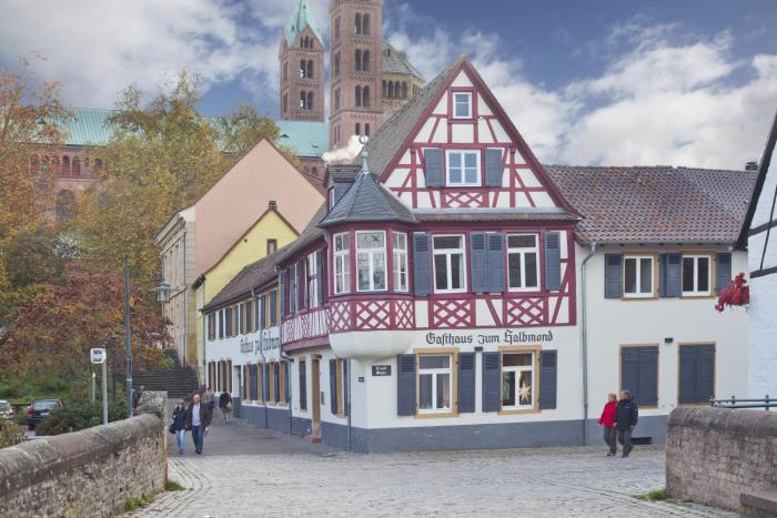 Gasthaus Zum Halbmond,Speyer>>Dudenhofen,1 star