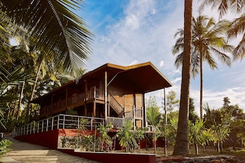 Sterling Anaikatti,Ottappalam,4 star