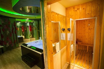 Silk Motel,Cornegliano Laudense>>Caviaga,4 star