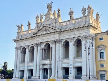 domus romana b and b