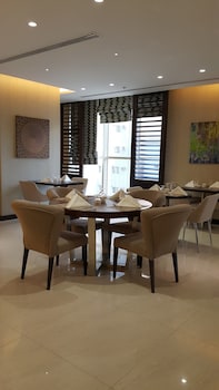 m hotel makkah by millennium