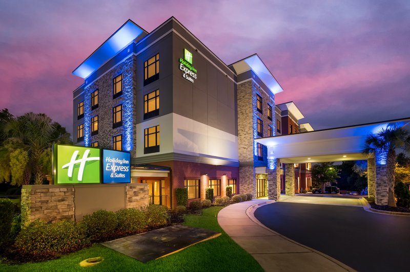 Holiday Inn Express & Suites Lexington, An Ihg Hotel,Lexington>>Columbia,2.5 star