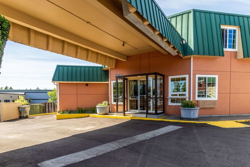 Rodeway Inn & Suites Hwy 217 & 26 W,Portland>>Beaverton,2 star