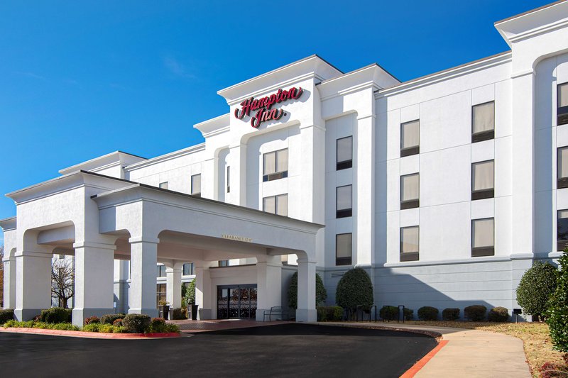 Hampton Inn Fayetteville,Bentonville - Fayetteville>>Bentonville,2.5 star