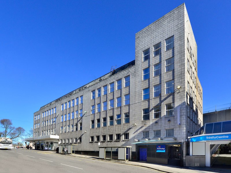 travelodge aberdeen central