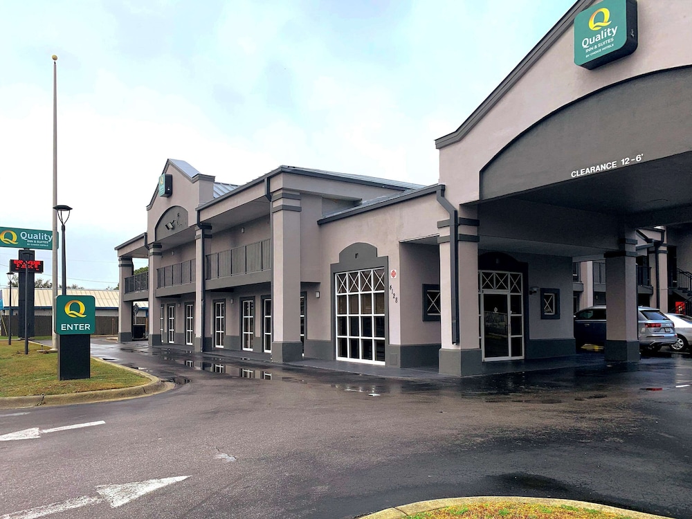 quality inn and suites near panama city beach