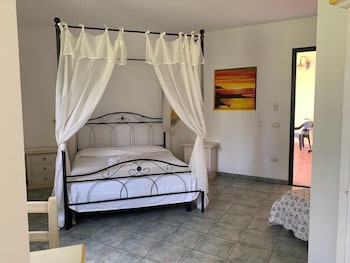 Hotel La Ciaccia,,3 star