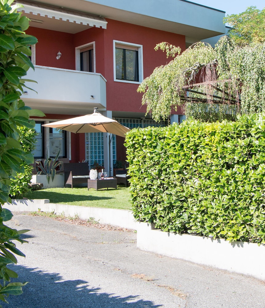 Villa Boninsegna,Castelfranco Veneto>>Castel D'azzano,3 star