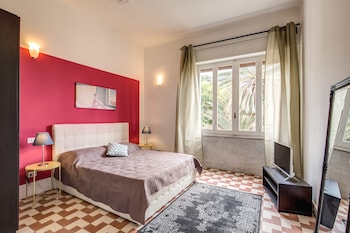 aweshome sea sensation guest house