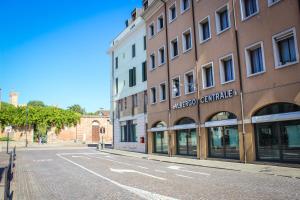 Hotel Centrale,Montegrotto Terme>>Este,3 star