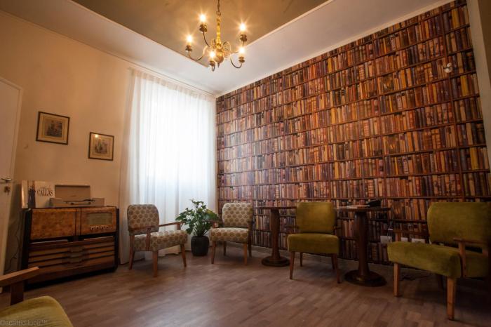 Dimora 16 Rooms & Garden,Prato>>Florence,3 star