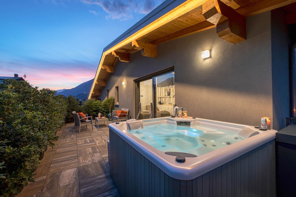 Arbulé Agriturismo & Spa Valtellina,In Poggiridenti,3 star