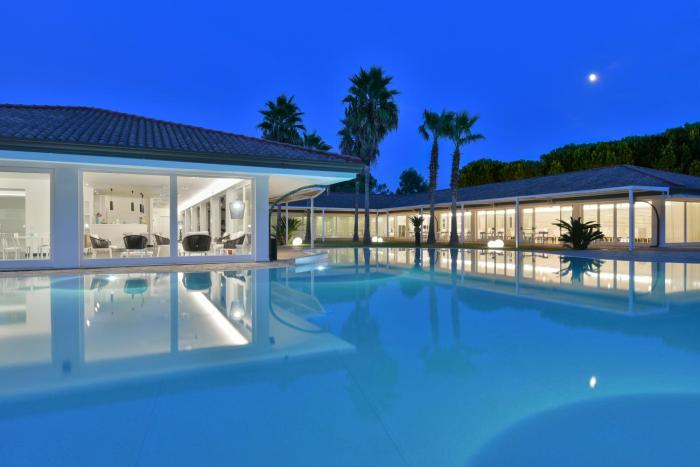 paestum inn beach resort