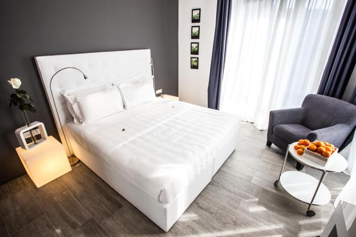 M2m Made To Measure,Lombardy>>Central Station,3 star