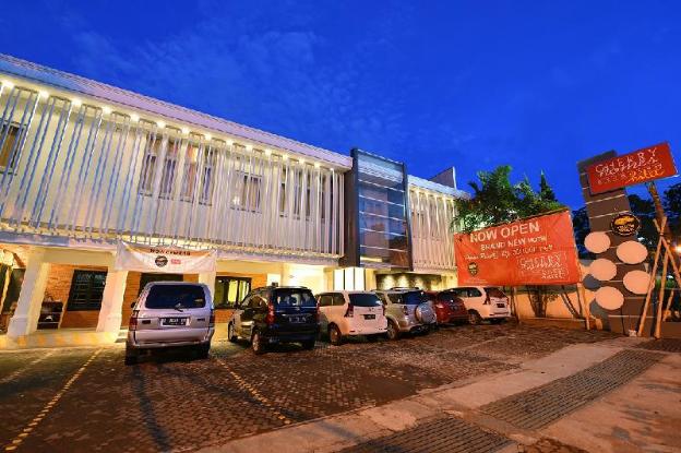 Cherry Homes Express Hotel,Indramayu>>Bandung,3 star