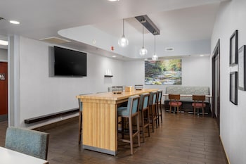 Hampton Inn Carrollton,Carroll County>>Brooksburg,3 star