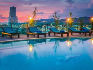 Addplus Hotel And Spa,Near Bangla Night Street,3 star
