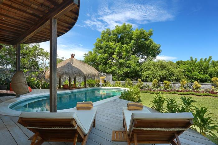 breezy point villas