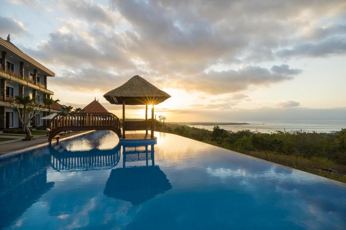 Semabu Hills Hotel Nusa Penida - Bali,Klungkung>>Bali,4 star