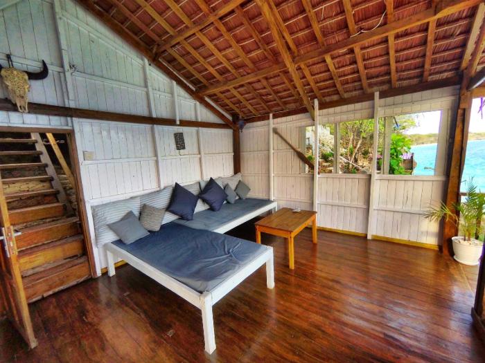 Cosmos Bungalows,Bulukumba>>Bira,2 star