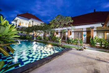 Exotic Inn Lembongan,Lembongan Island>>Bali,3 star