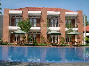 villa bukit pinus sukabumi