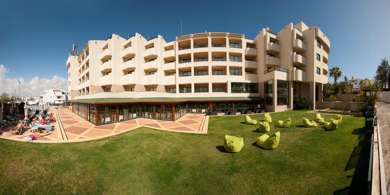 holiday inn algarve albufeira by ihg