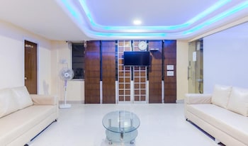 Super Hotel O Karmanghat Near Tkr Khaman,Lakdi Ka Pul>>Hyderabad,3 star