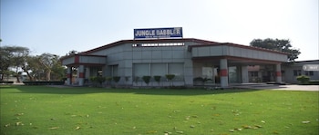 Jungle Babbler Tourist Resort,,3 star