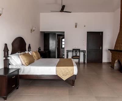 Vanvasa Resort,,4 star