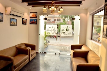 Hotel 49,Jallianwala Bagh,3 star