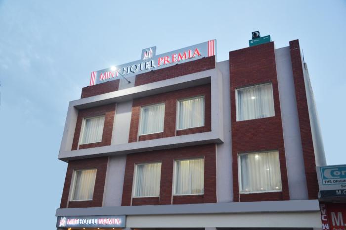 Mint Hotel Premia, Utrathiya,3 star