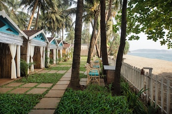 Larisa Resort, Morjim,Morjim Beach-North Goa,4 star