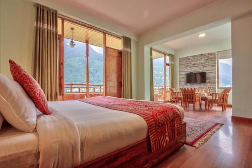 room-image