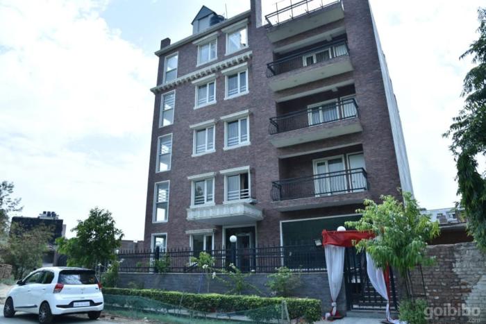 Casa Meera Hotel,Gautam Buddh Nagar>>Delhi,3 star