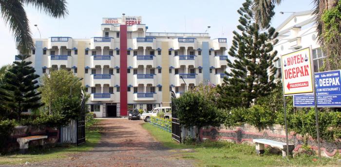 Hotel Deepak