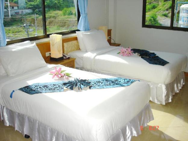 Lamai Guesthouse,Kathu>>Karon Beach,2 star