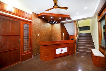 Shalom Residency,Eramalloor>>Chempu,3.5 star