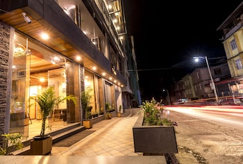 The Regal Boutique Hotel,Kalimpong>>Gangtok,3 star
