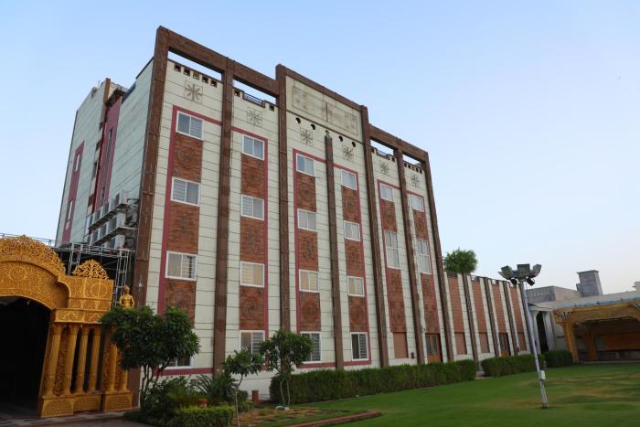 hotel panigrahan
