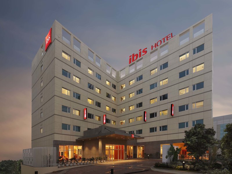 ibis pune hinjewadi