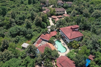 Amritara Aura Resort And Spa,Baga Beach,5 star