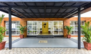 Hotel Golden Plateau,Goa>>Alto De Porvorim,3 star