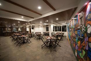 Sinq Edge,Goa>>Dona Paula,3 star
